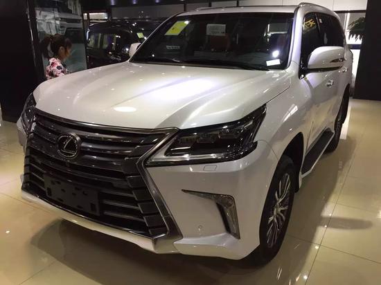 2017款雷克萨斯LX570五组现车 八座价格