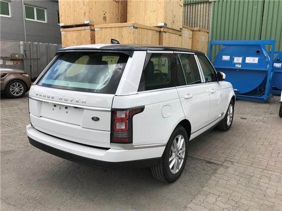 17款路虎揽胜行政HSE天津现车打税放价优