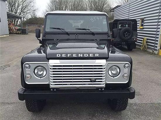 2017款路虎卫士四门SUV 柴油版热惠酬宾