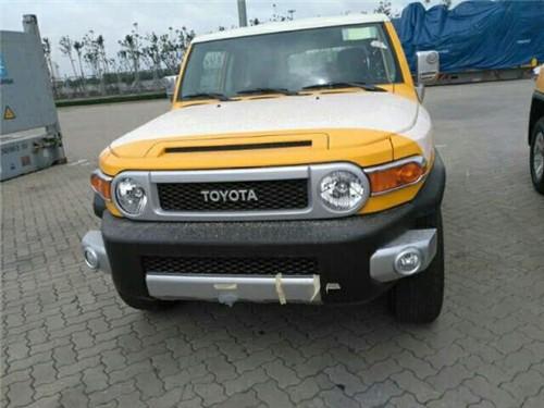 17款丰田FJ酷路泽 精致外观现车最低价