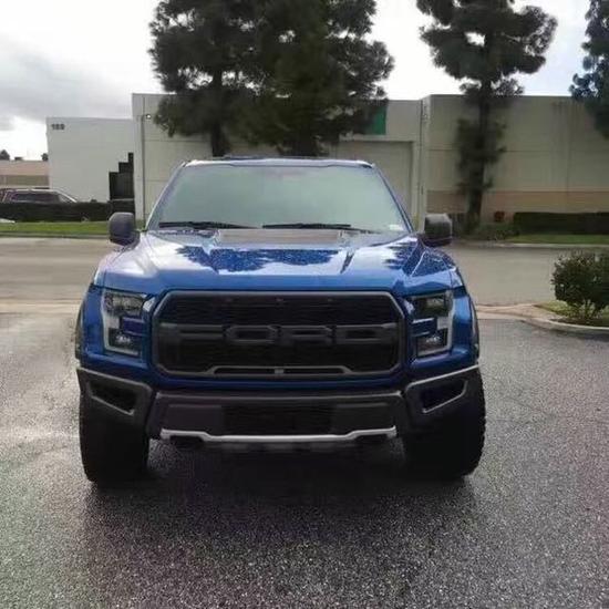 17款福特猛禽F150 美规版皮卡配置丰富