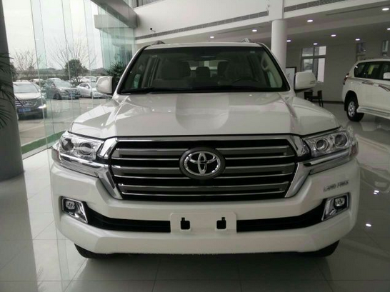 新款丰田酷路泽4000低价现车优惠