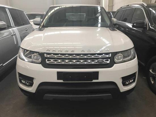 17款路虎揽胜运动SE 中配汽油版特惠价
