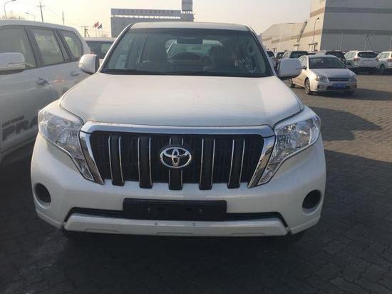 2017款丰田霸道4000 丐版SUV中东版爆惠