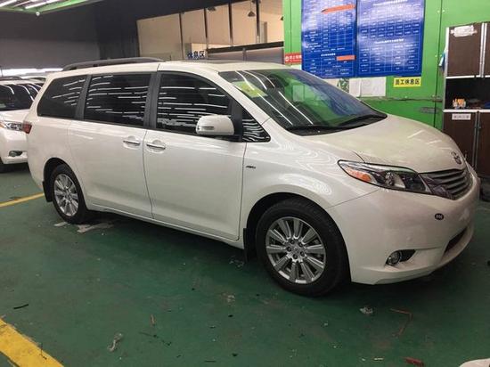 17款丰田塞纳3.5L商务 现车报价惊喜触底