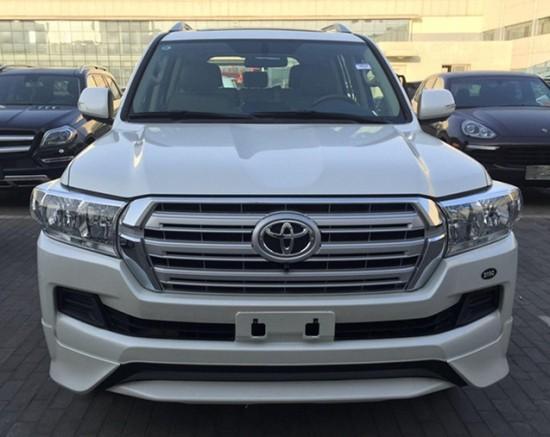 17款丰田酷路泽4000 低价现车活动