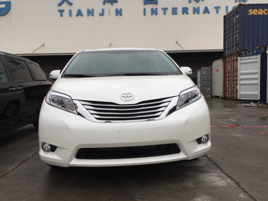 17款丰田塞纳报价 详细配置最新促销价