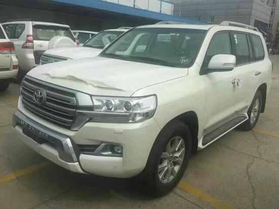 17款丰田酷路泽4600 顶级越野裸车价低