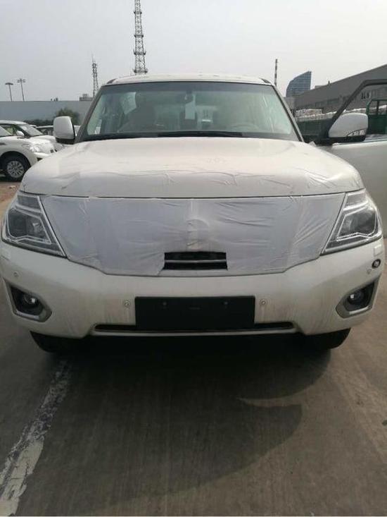 2017款尼桑日产途乐XE 霸气越野金秋钜惠