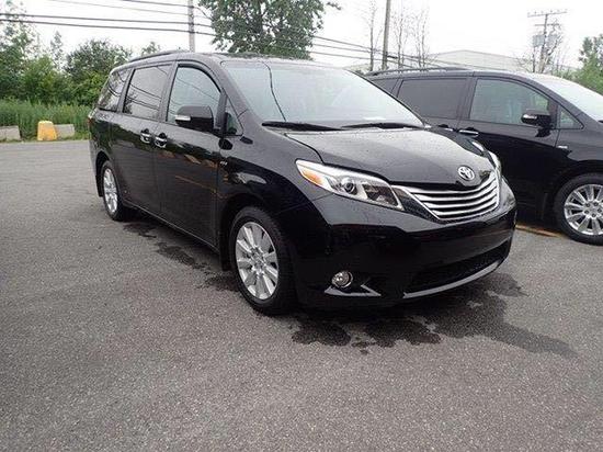 17款丰田塞纳四驱商务 MPV现车天津报价