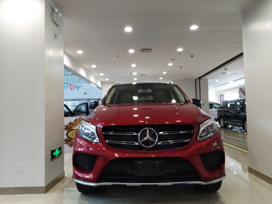 2017款奔驰GLE43加版售价现车最低价