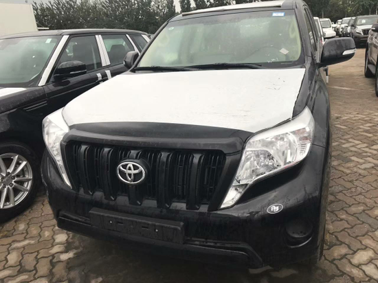 17款丰田霸道2700丐版底挂优惠您来定