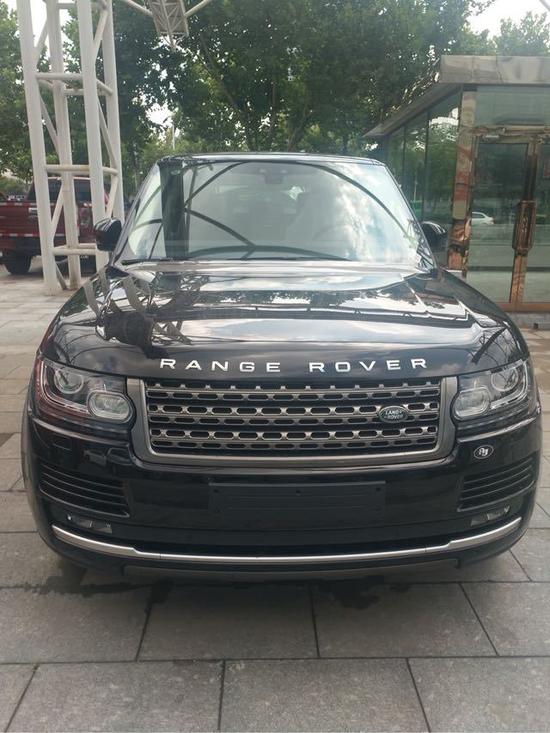 路虎揽胜行政版顶尖品质设计 巅峰越野