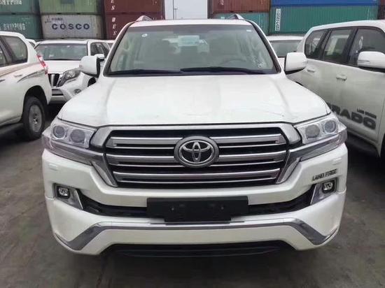 17丰田酷路泽4000中东版经典硬派越野车