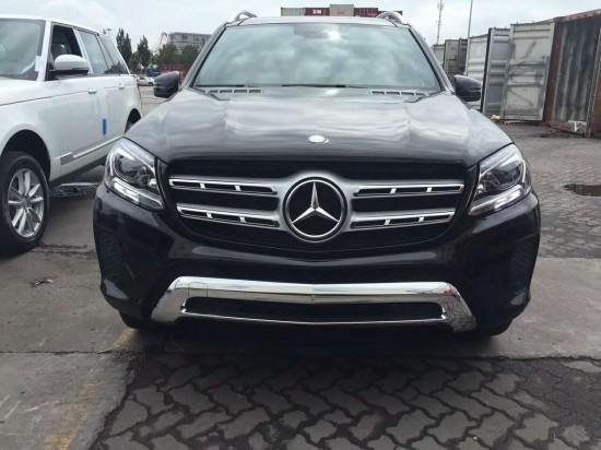 17款奔驰GLS450现车手续齐全强劲性能