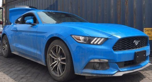 美规福特野马2.3T 掠夺蓝现车29.8万甩卖