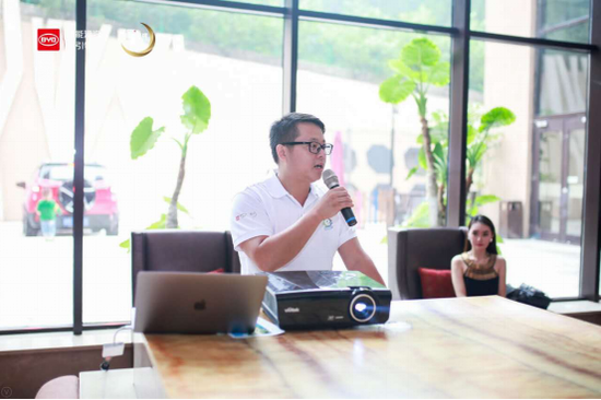比亚迪汽车营销副总监叶庭文先生分享比亚迪品牌战略
