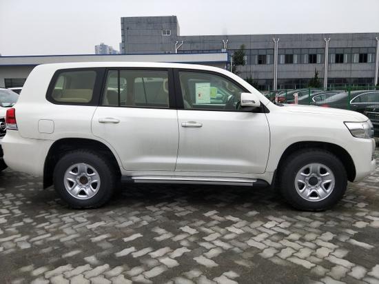 17款丰田酷路泽4000乞丐版价格改装费用