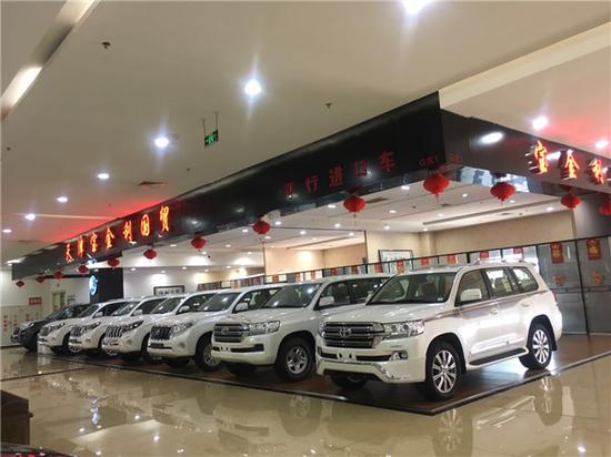 17款丰田酷路泽4000豪华改装效果图