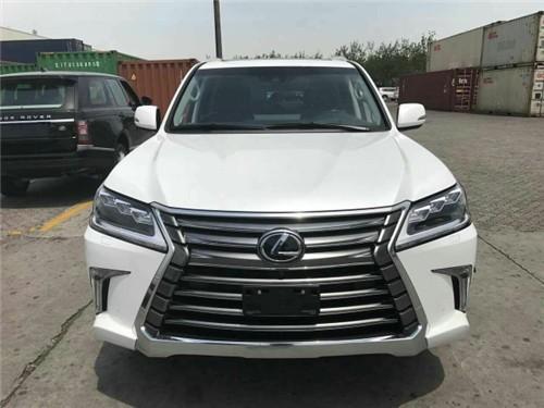 17款雷克萨斯LX570 高配凌志极致体验