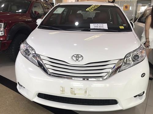 17款丰田塞纳两驱平行进口特价在售