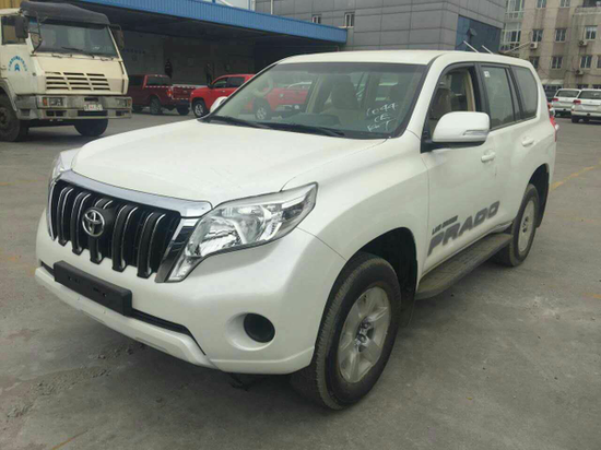 2017款丰田霸道4000中东版强劲动力撑持