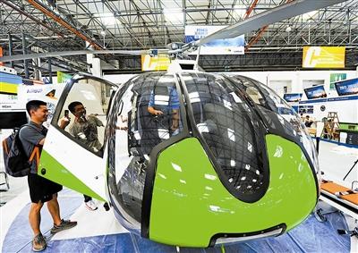 不同种类的直升机、先进航空科技等悉数亮相,展会规模之大将创历届之最。
