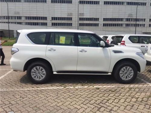 17款尼桑途乐超炫酷大气越野车型降价