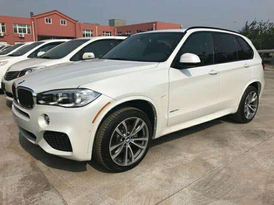 2017款宝马X5M越野 3.0T运动包配置丰富