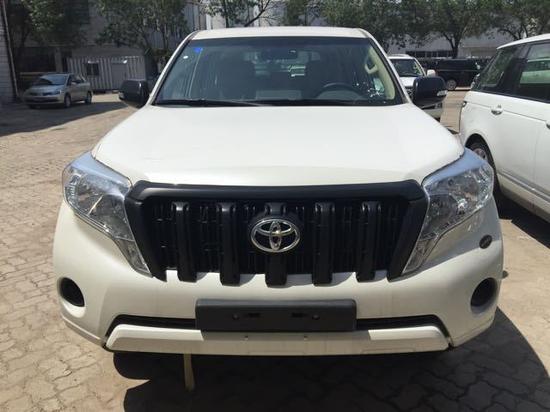 17款丰田霸道2700全新款原装中东行情