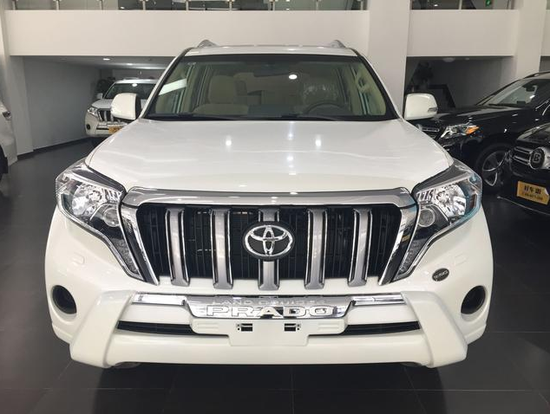 17款丰田中东版霸道2700后挂现车报价