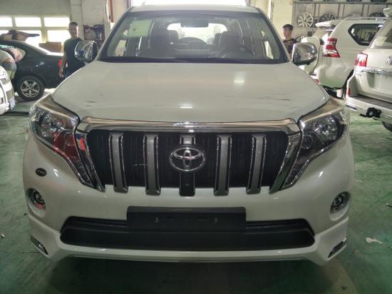 2017款丰田霸道2700 中东版现车价格优