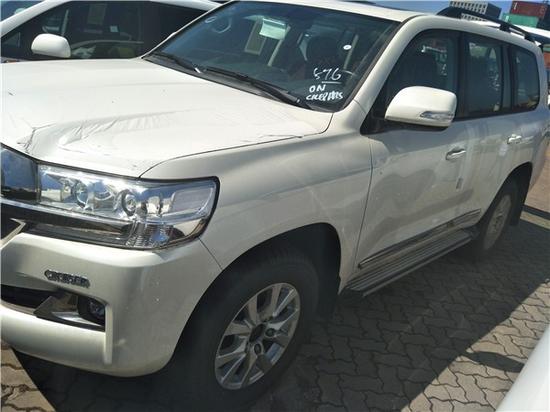 17款丰田酷路泽4000 中东版越野低价惠