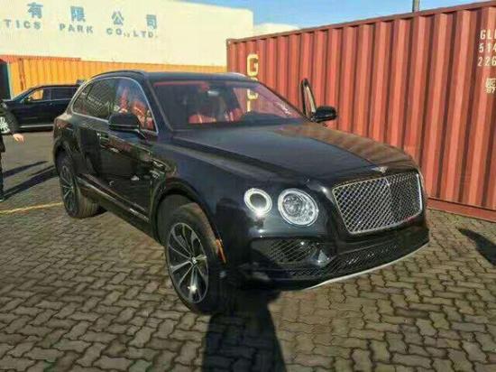 2017款宾利添越6.0T 现车奢华献礼手续齐
