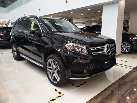 天津港口17加版奔驰GLS450越野霸气威武