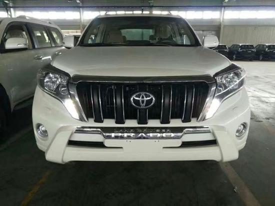 17中东丰田霸道2700中东版越野旅行必备