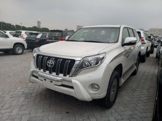 17款丰田霸道2700中东版 港口底价促销