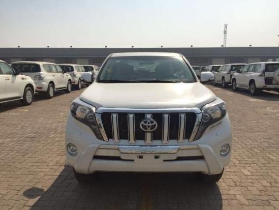 17款中东版丰田霸道2700七座现车送礼包