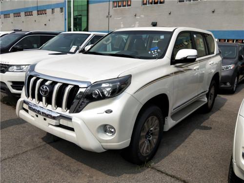 17款丰田霸道2700中东版2.7新车一大特点