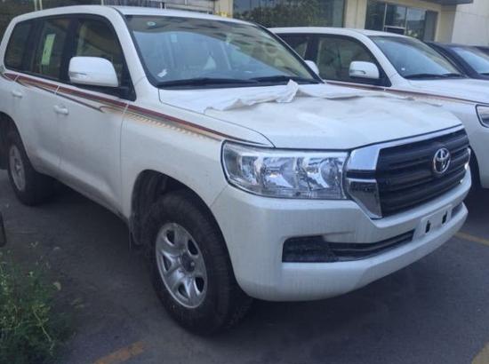 17款酷路泽4000丐版 现车钜惠津港优惠促