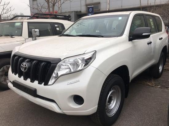 17款丰田霸道2700捍卫霸气双重降价处理