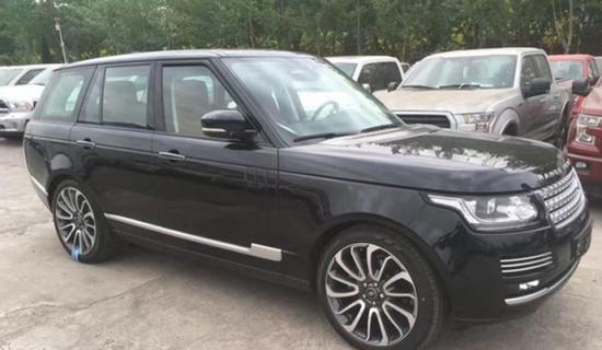 17款路虎揽胜创世加长3.0 汽油版最低价