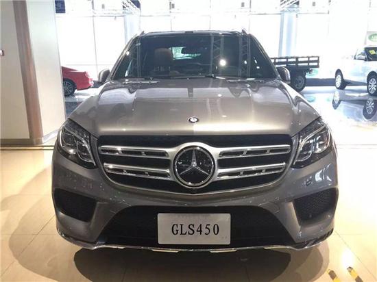 17款奔驰GLS450现车 最低价出售手续随车