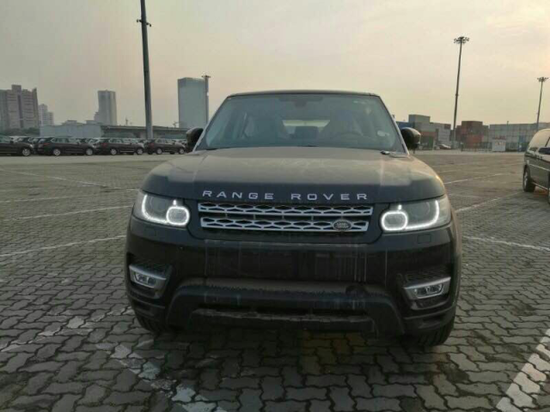 17路虎揽胜运动现车 低价促销动力十足