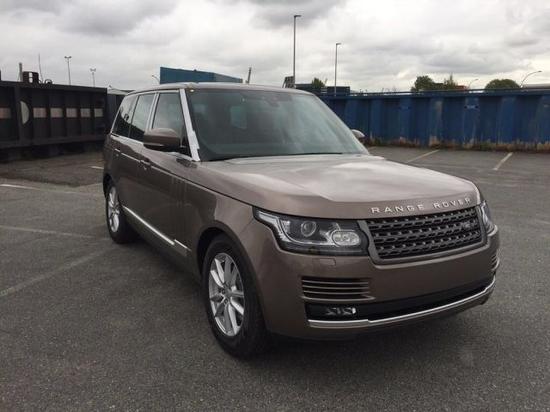 17款路虎揽胜行政版3.0T汽油豪华越野