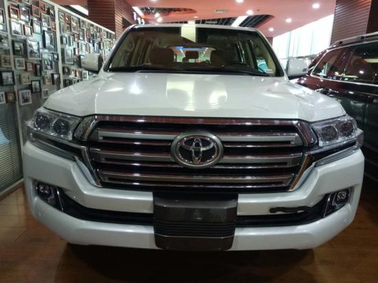 17款丰田酷路泽4000绞盘版越野最高版