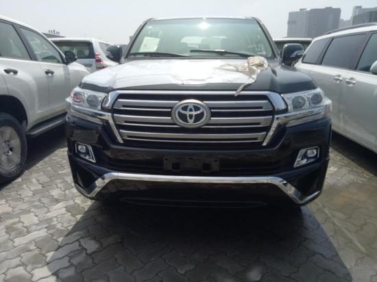 丰田酷路泽4600中东版豪华SUV底价秒赞