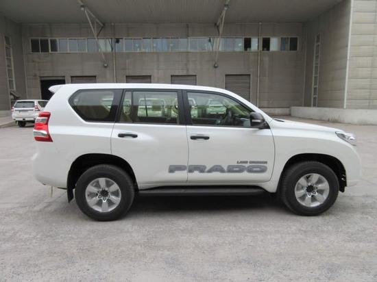 17款丰田霸道2700名车精于行服务始于心