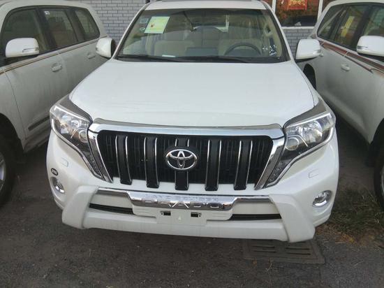 17款丰田霸道4000中东版配置包罗万象