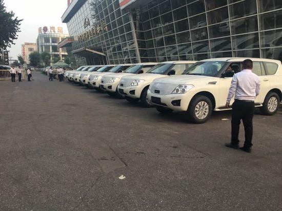 17款日产途乐Y62 简洁大方港口直惠庆典